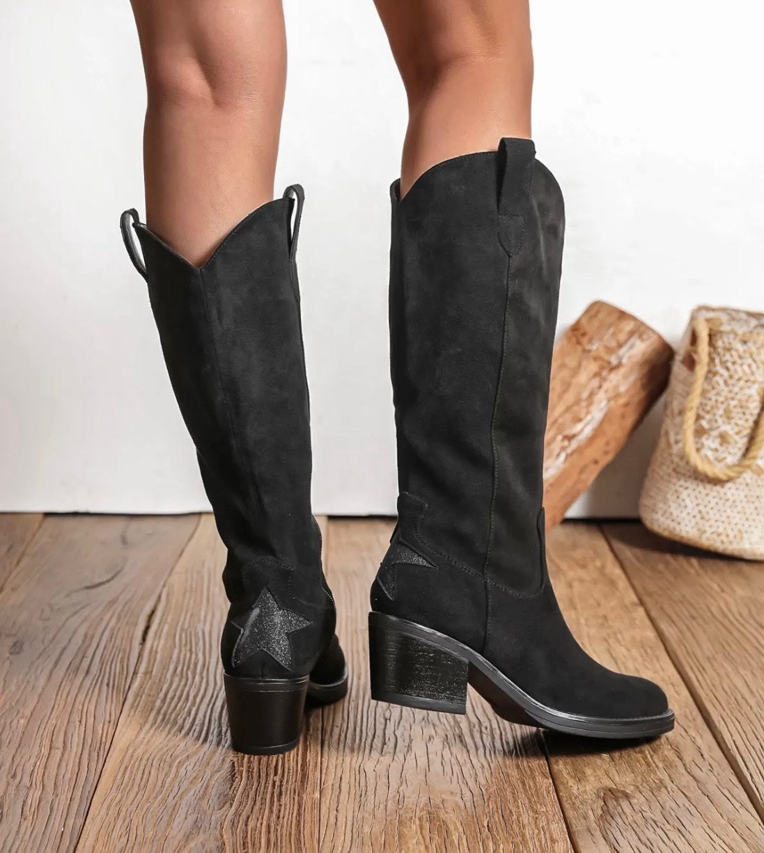 Botte ou attelle de jambe - Matériel médical Botte ou attelle de jambe - Matériel médical