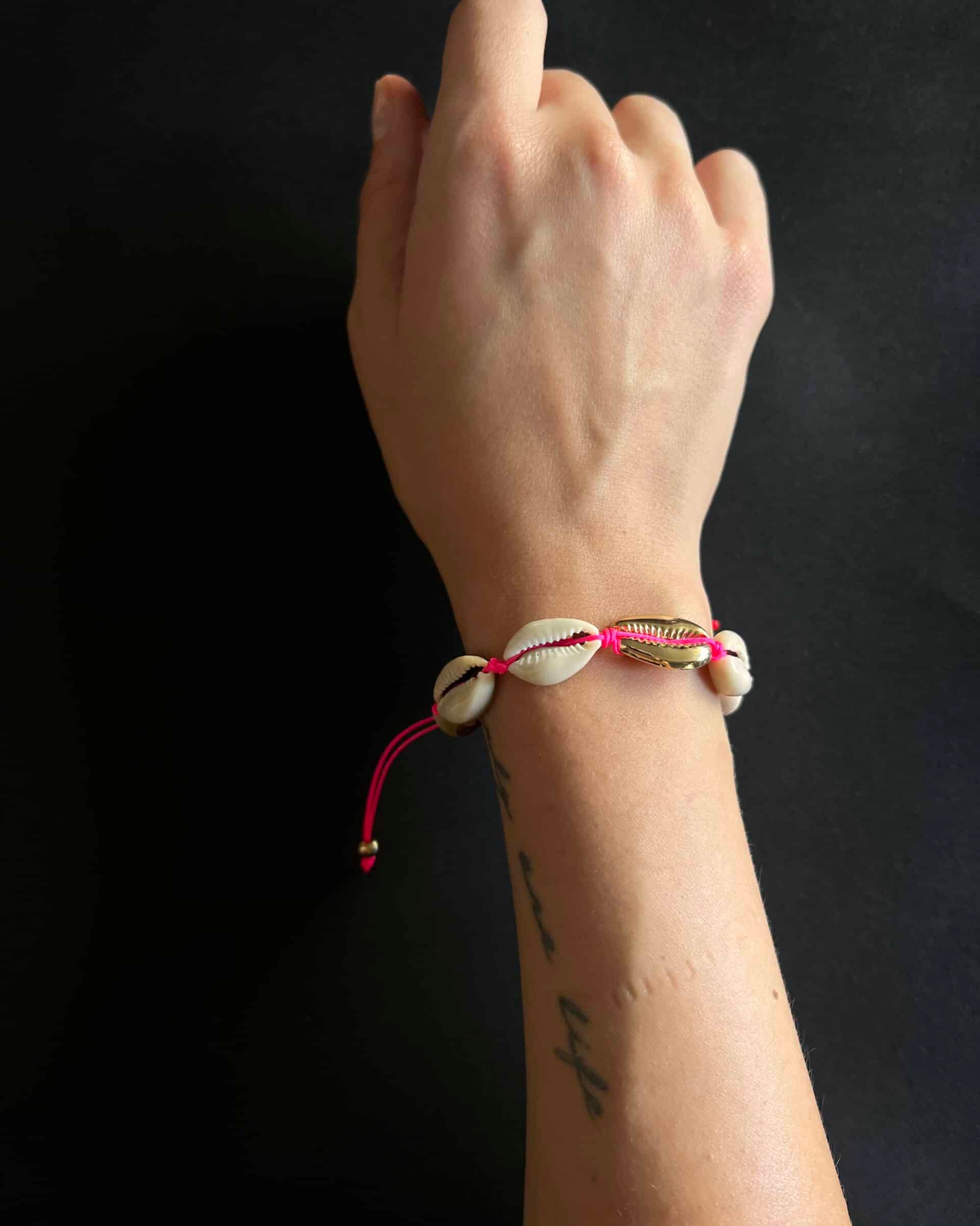 08D88BE5-2744-4378-9B08-385A2F3FFB79