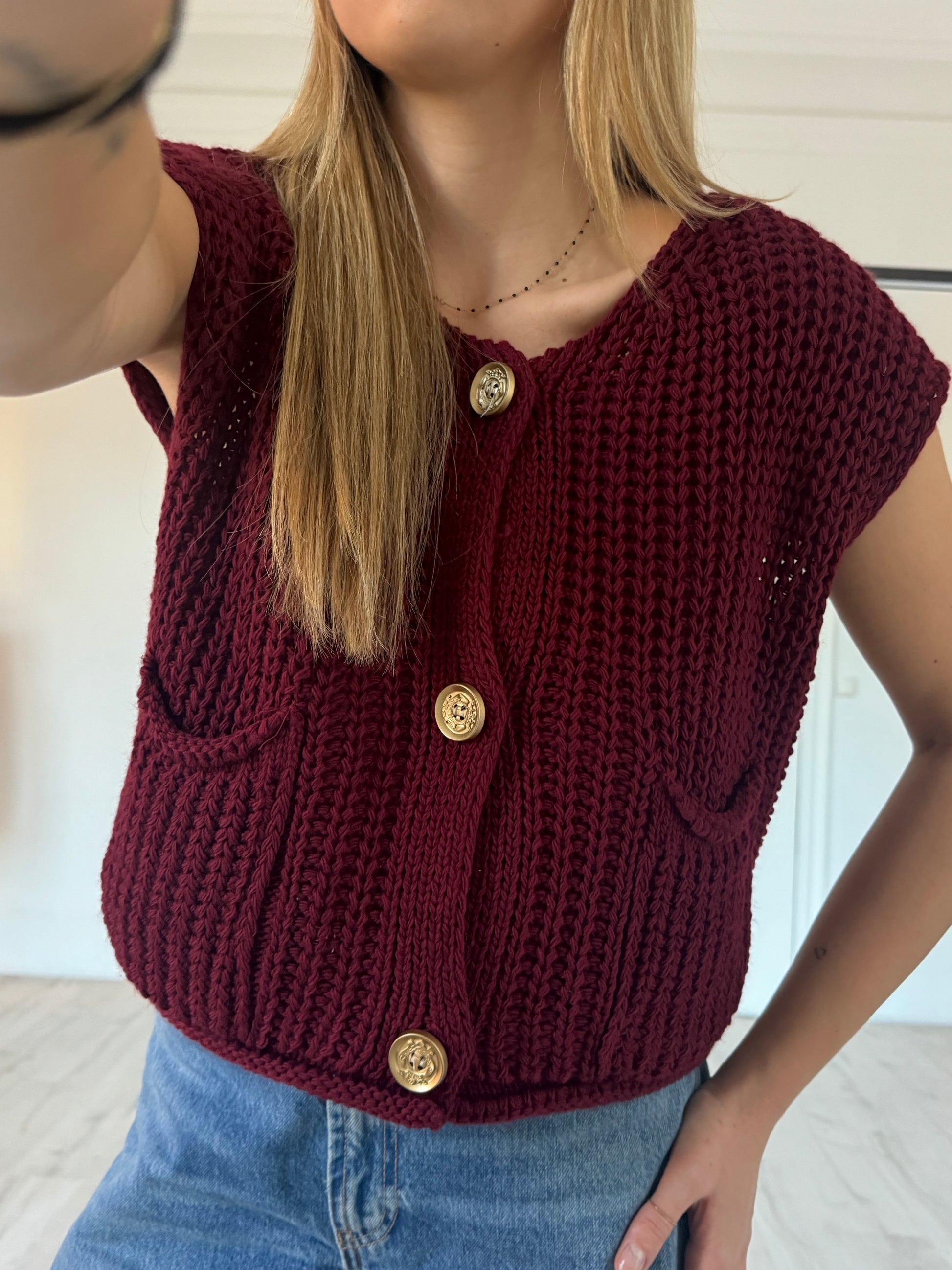 pull sans manche en maille