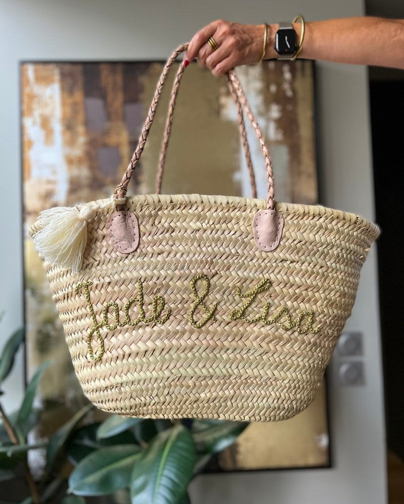 0EE008BC-B166-4668-9DE7-063508968434