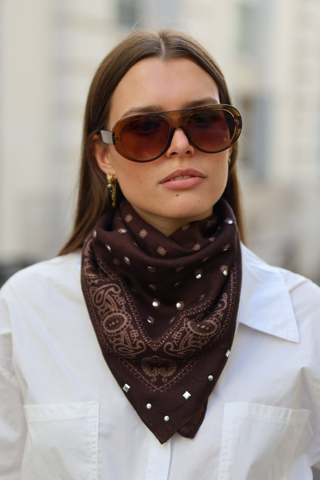 Foulard bandana à clou