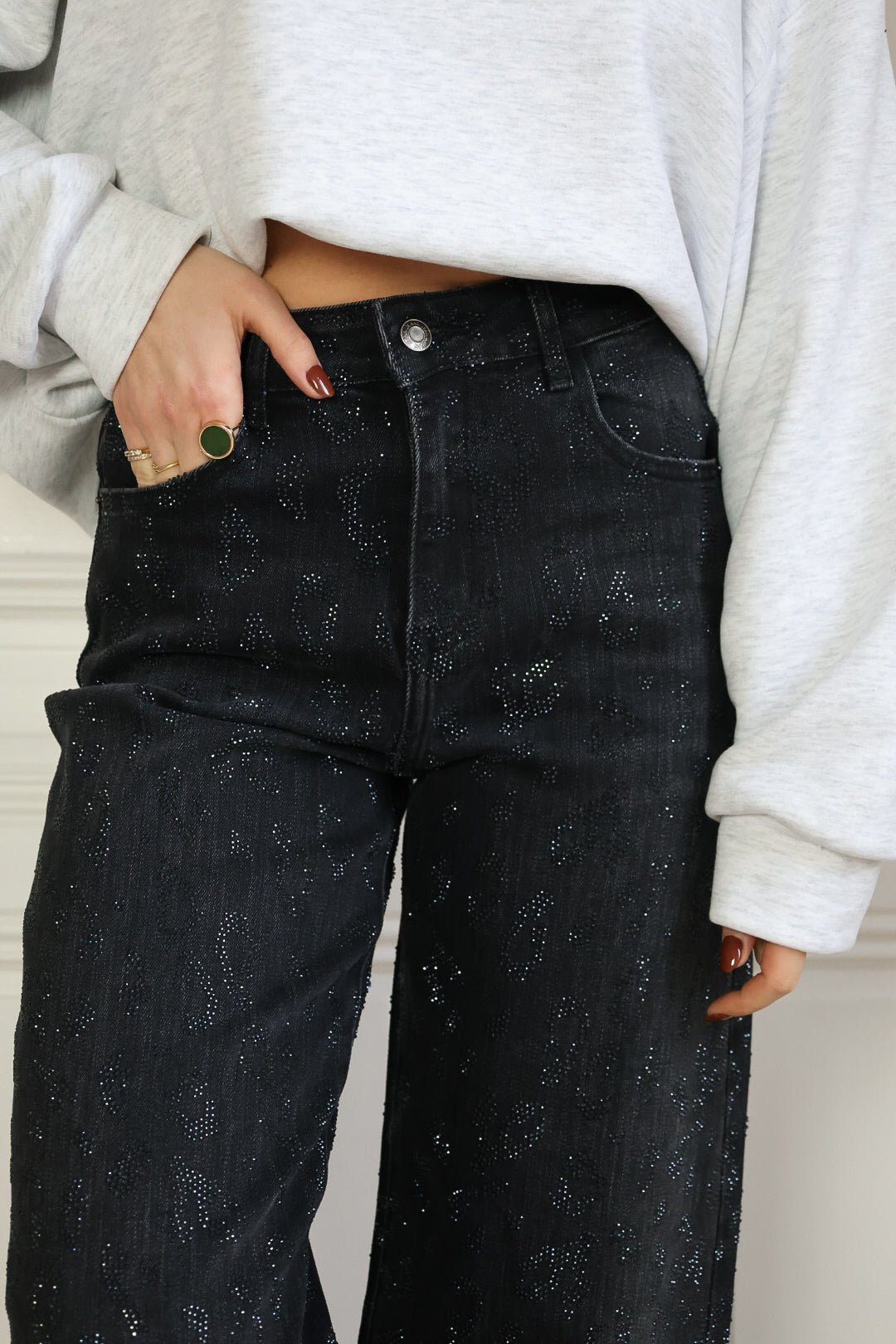 Jeans léopard à strass