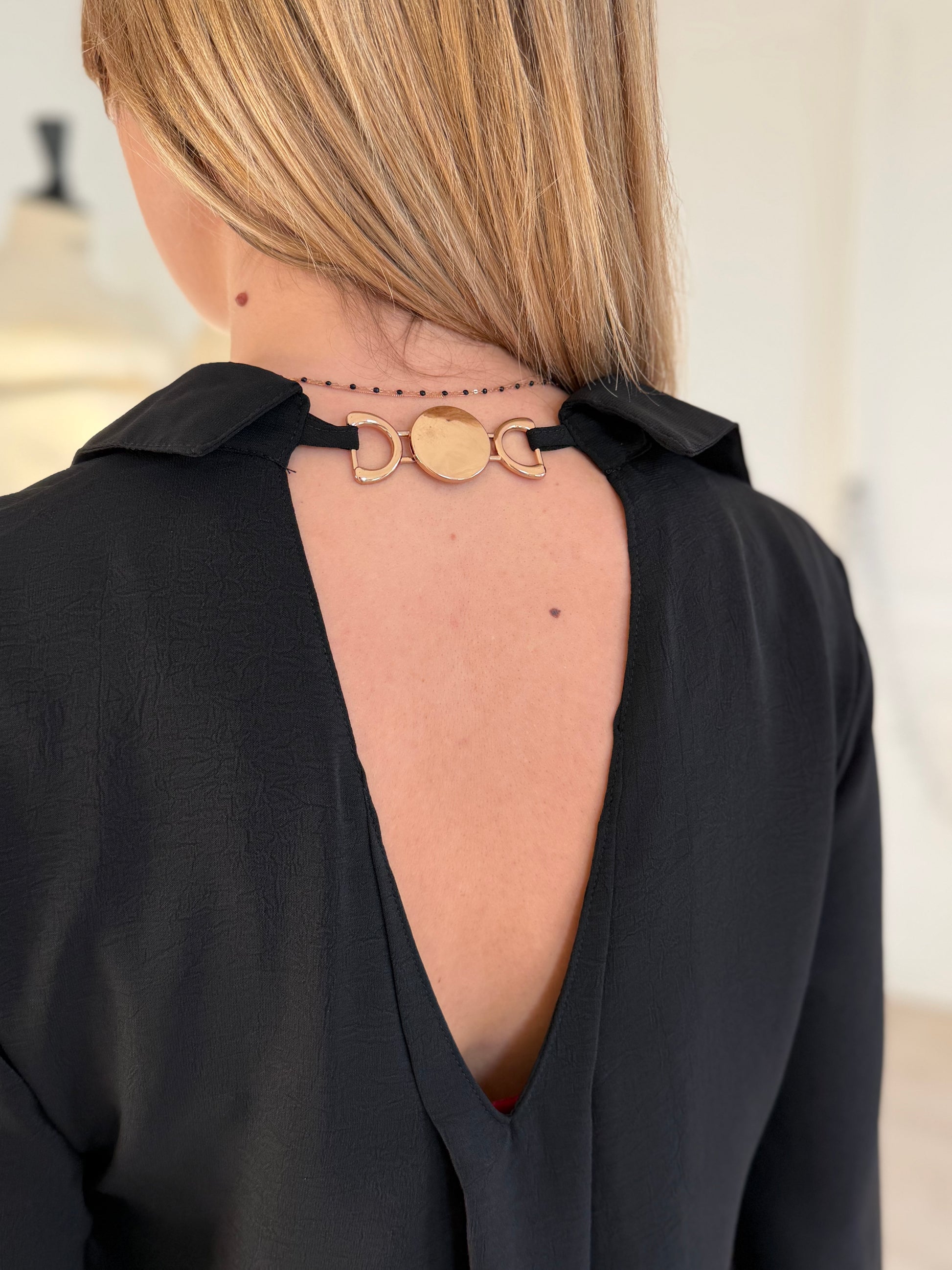 Chemise dos nu bijoux