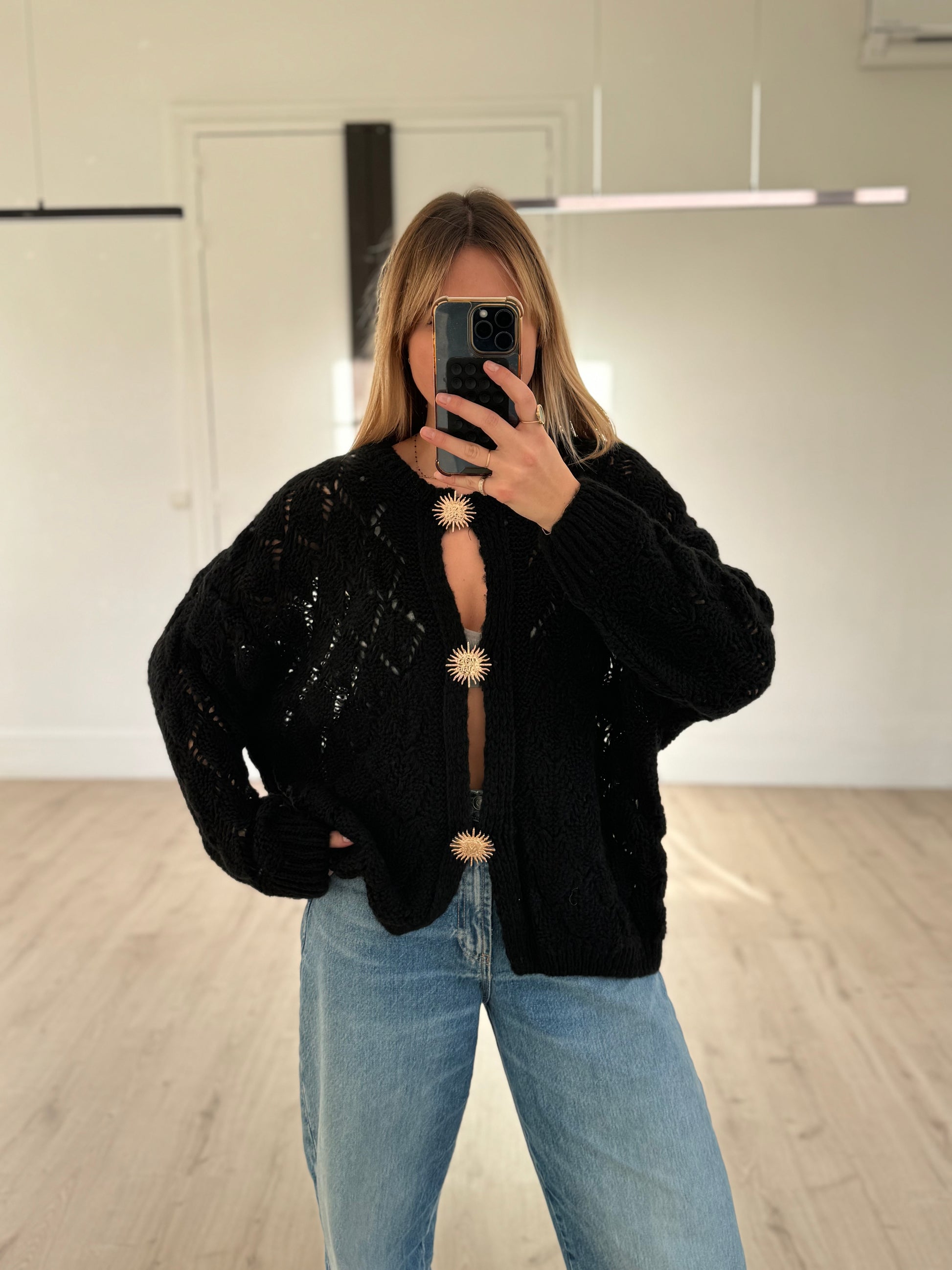 pull loose ajouré soleil