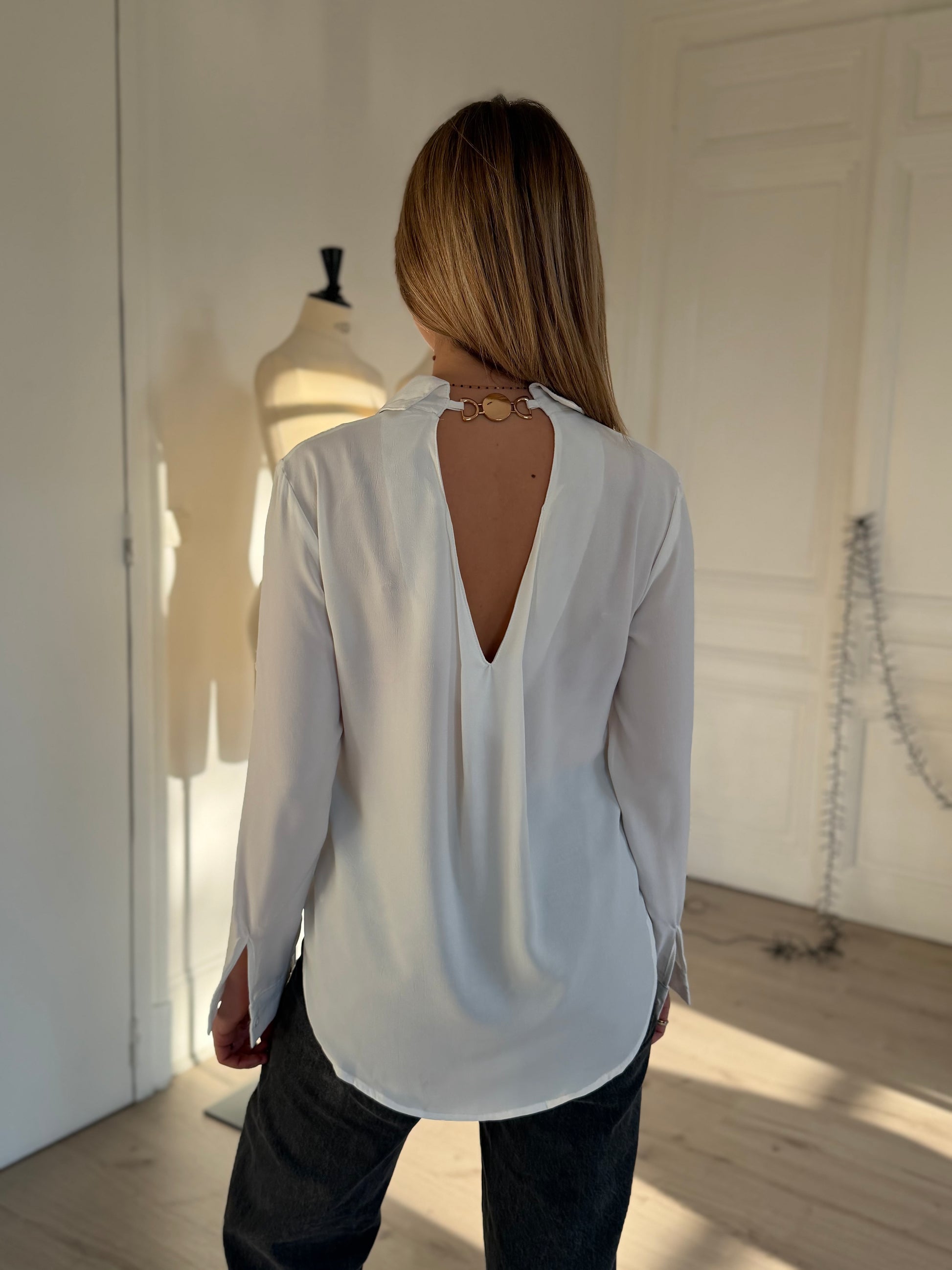 Chemise dos nu bijoux