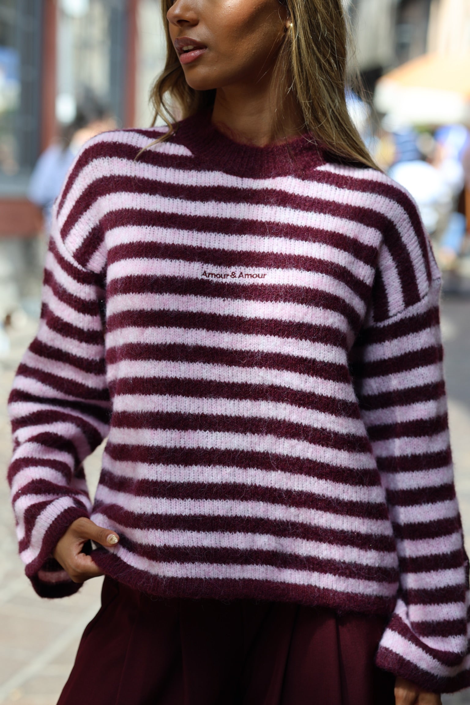 Pull rayé "AMOUR"
