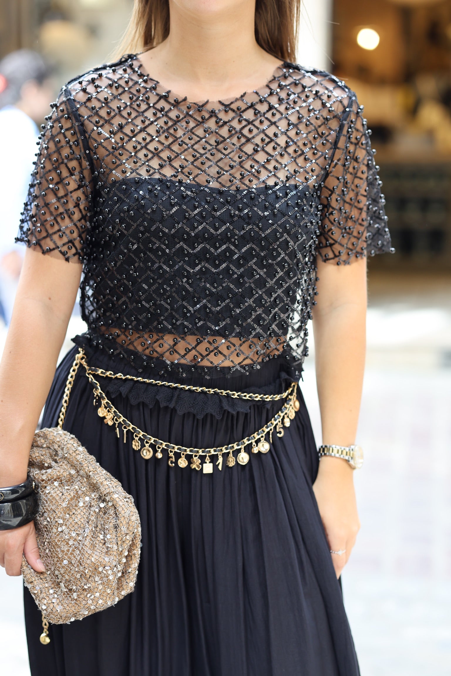 T-shirt sequin ajouré