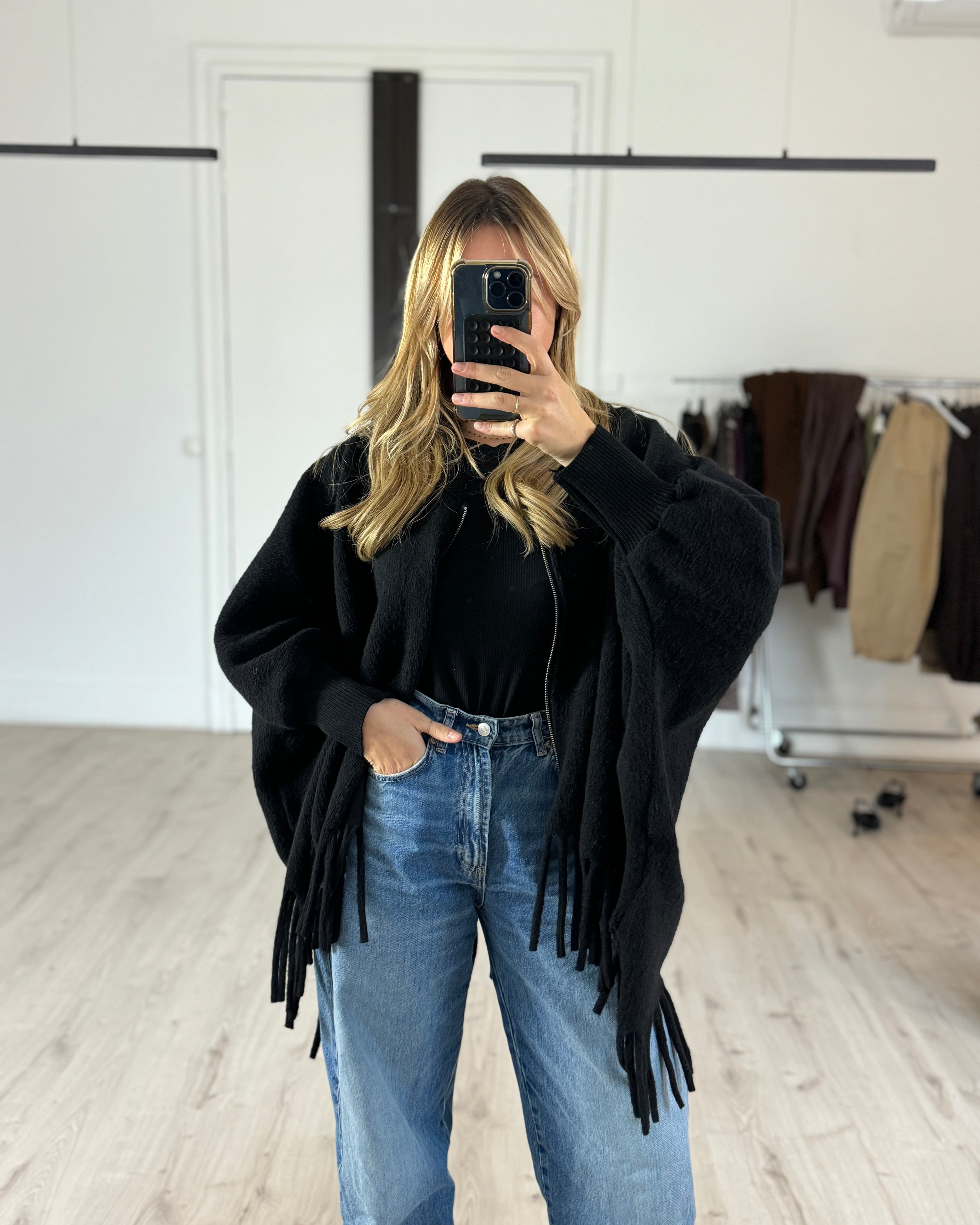 Veste / poncho à frange noir