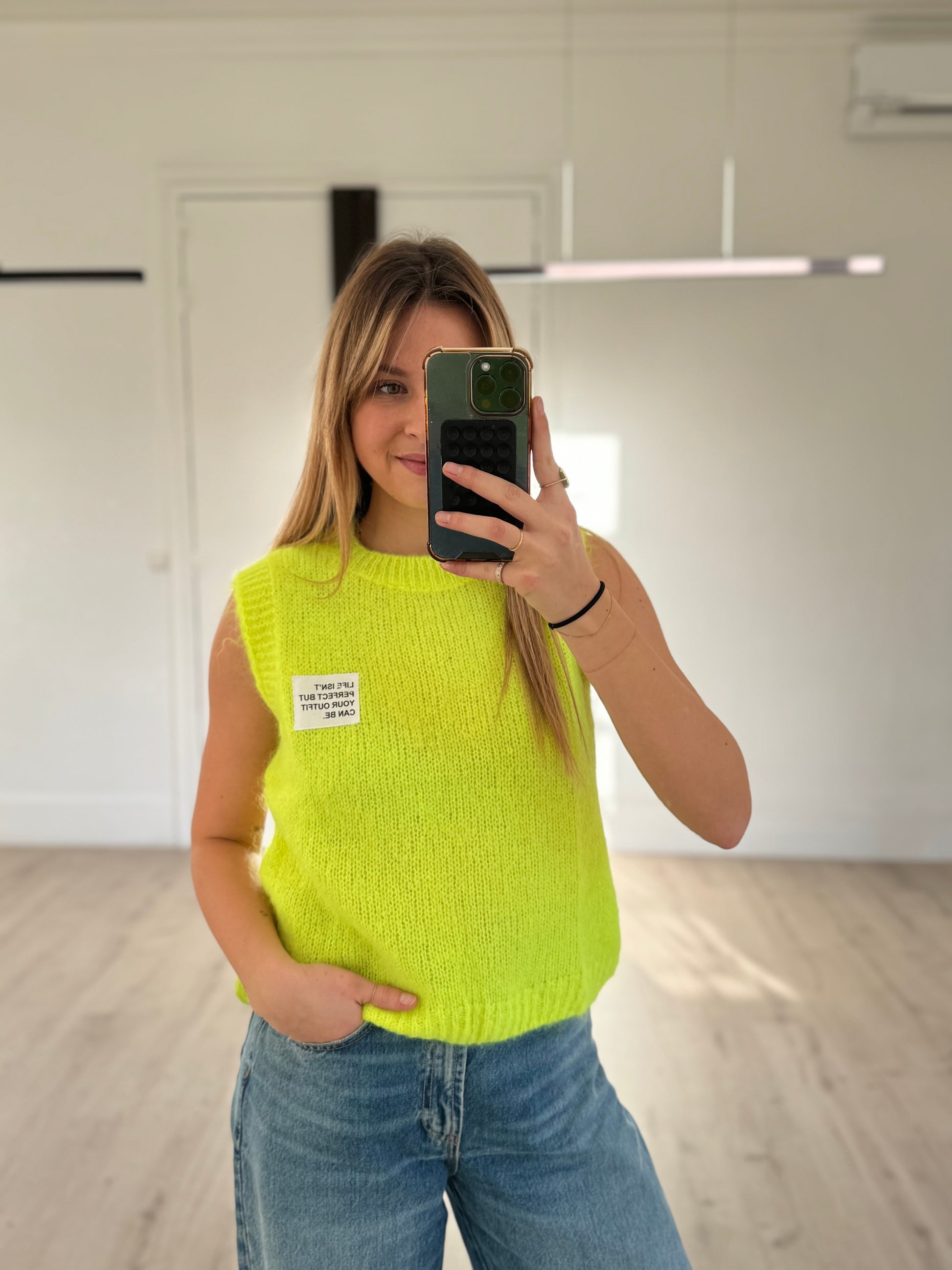 pull sans manches "outfit"