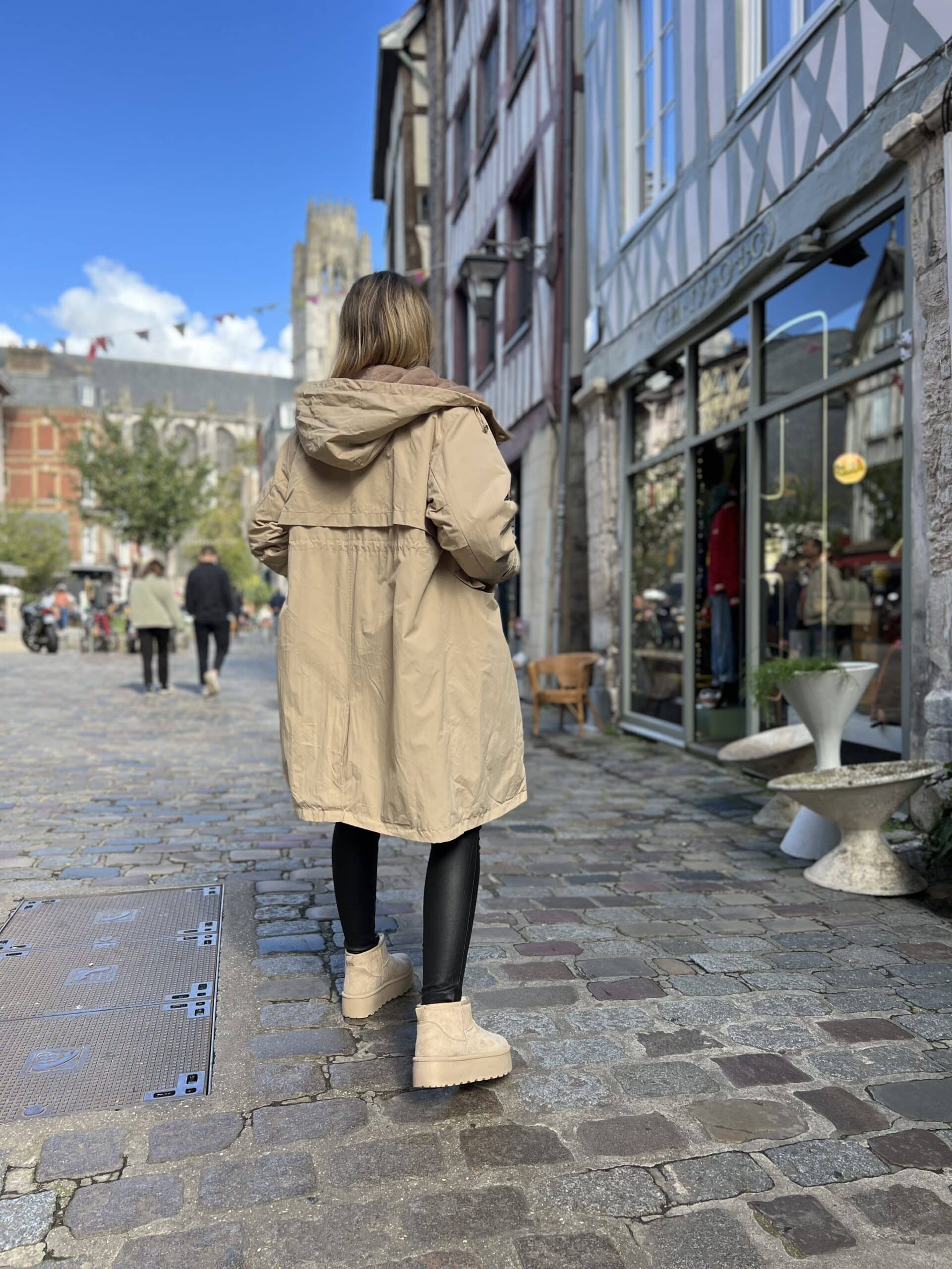 69EA2EE0-466E-4962-B9E2-50F5402CA9AE