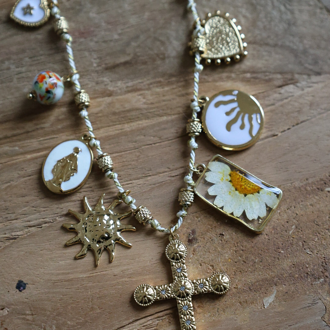 Collier fin pampille