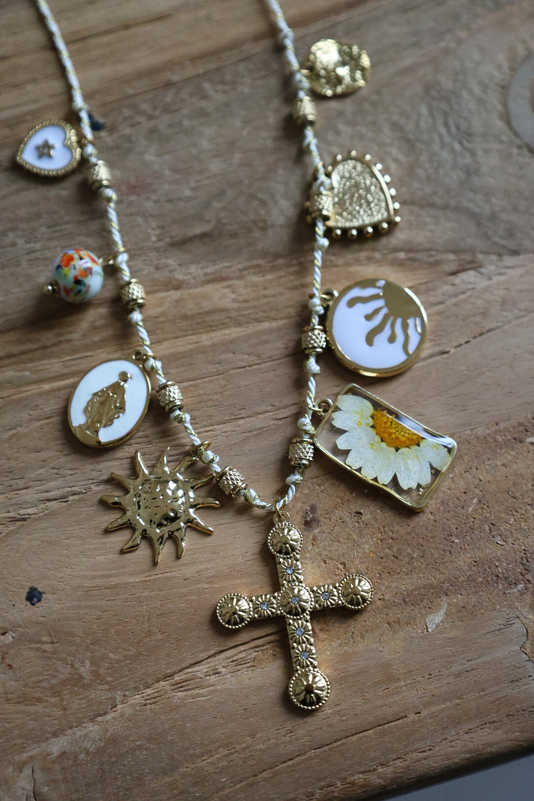Collier fin pampille