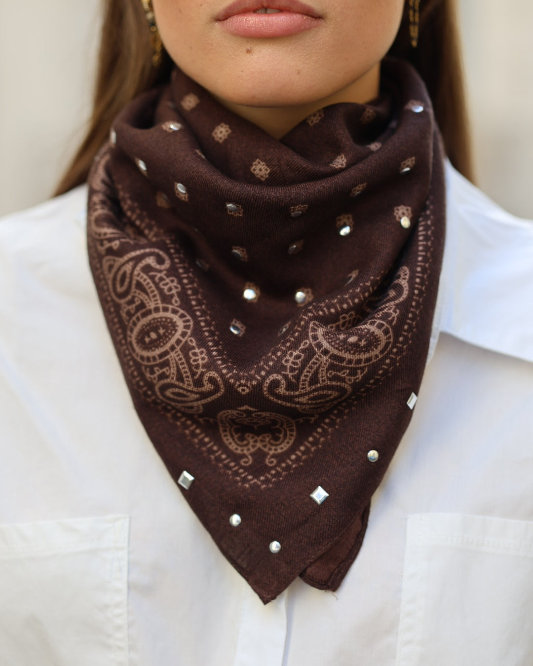 Foulard bandana à clou