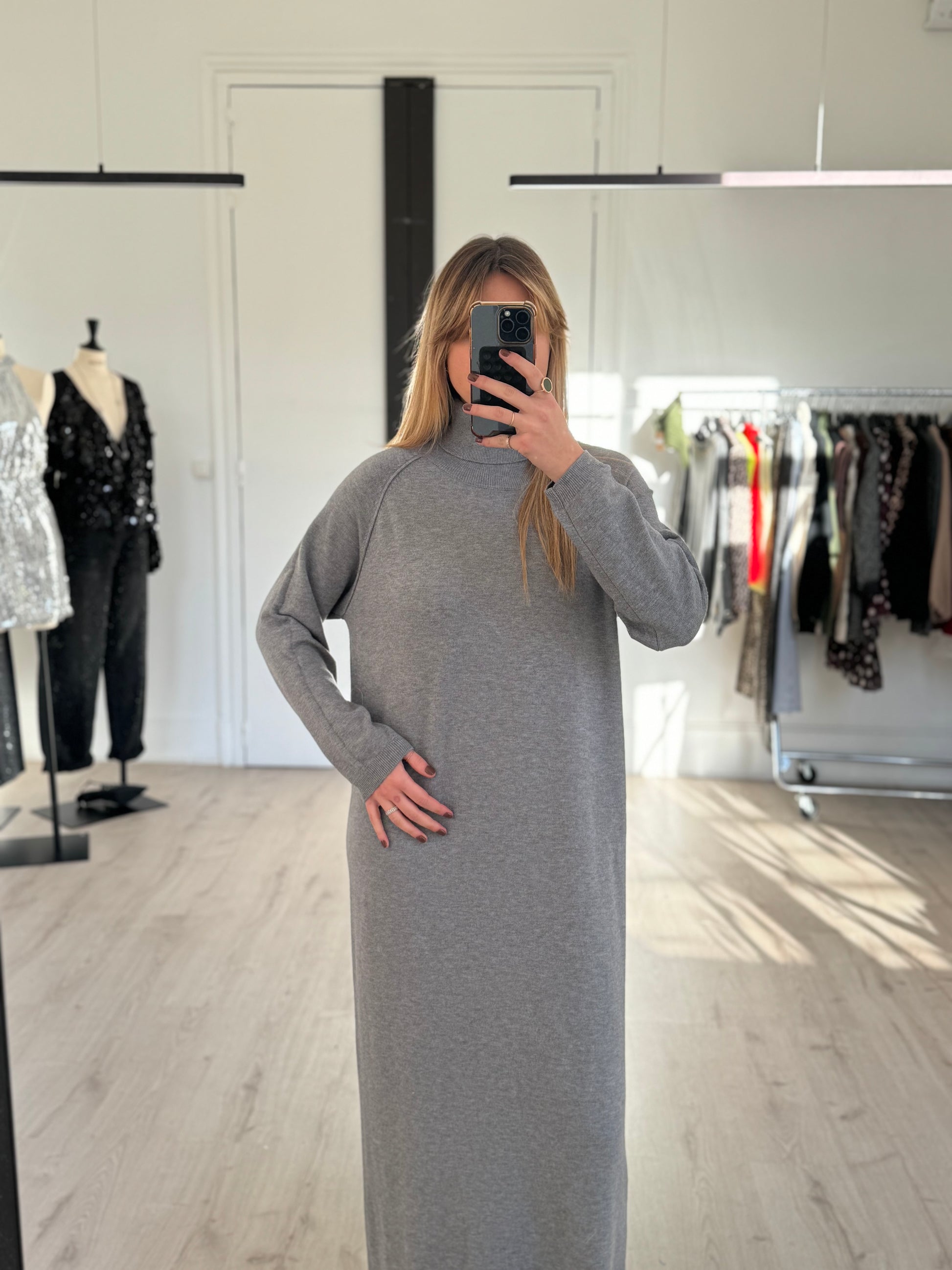 Robe pull col roulé