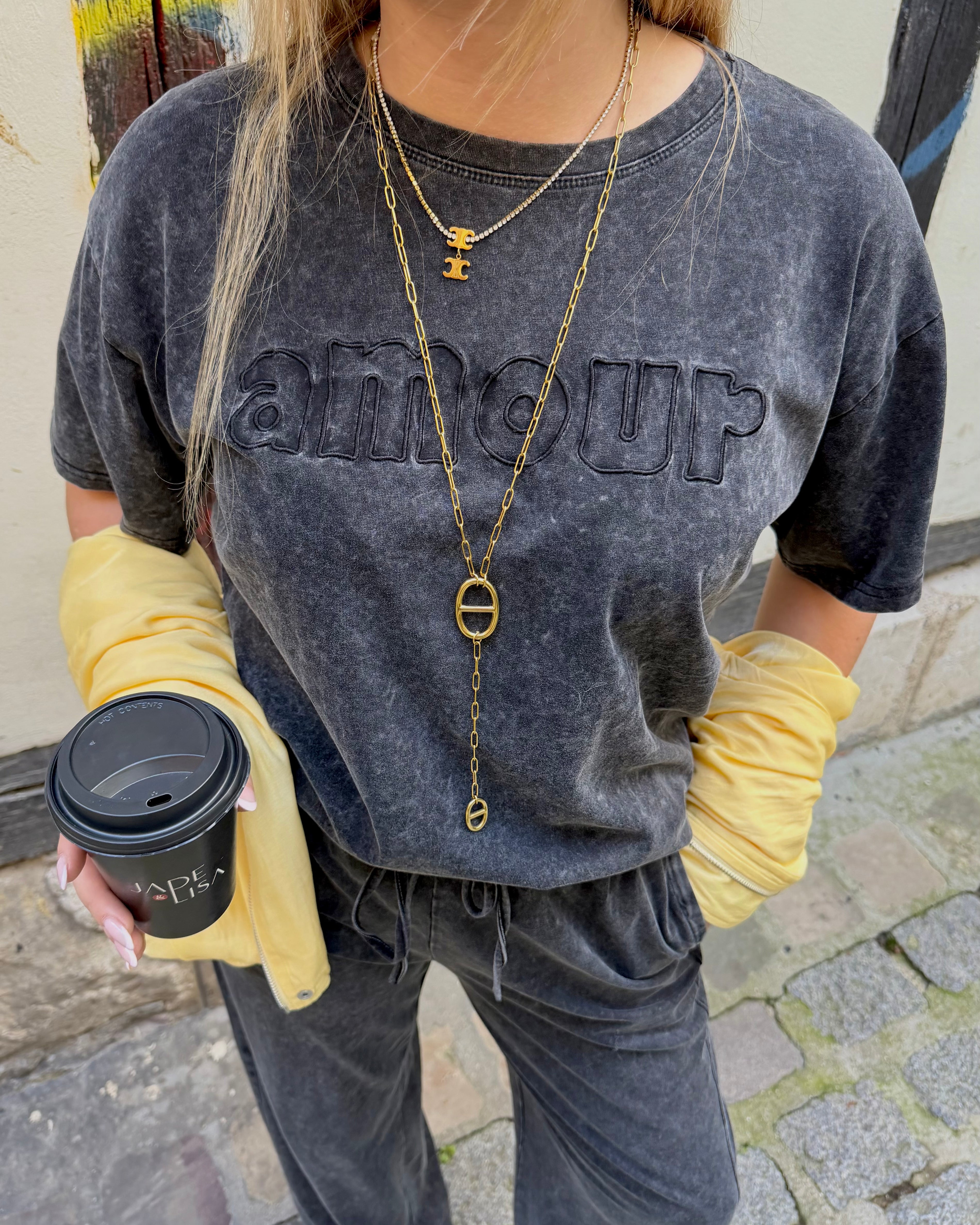 T-shirt « AMOUR »