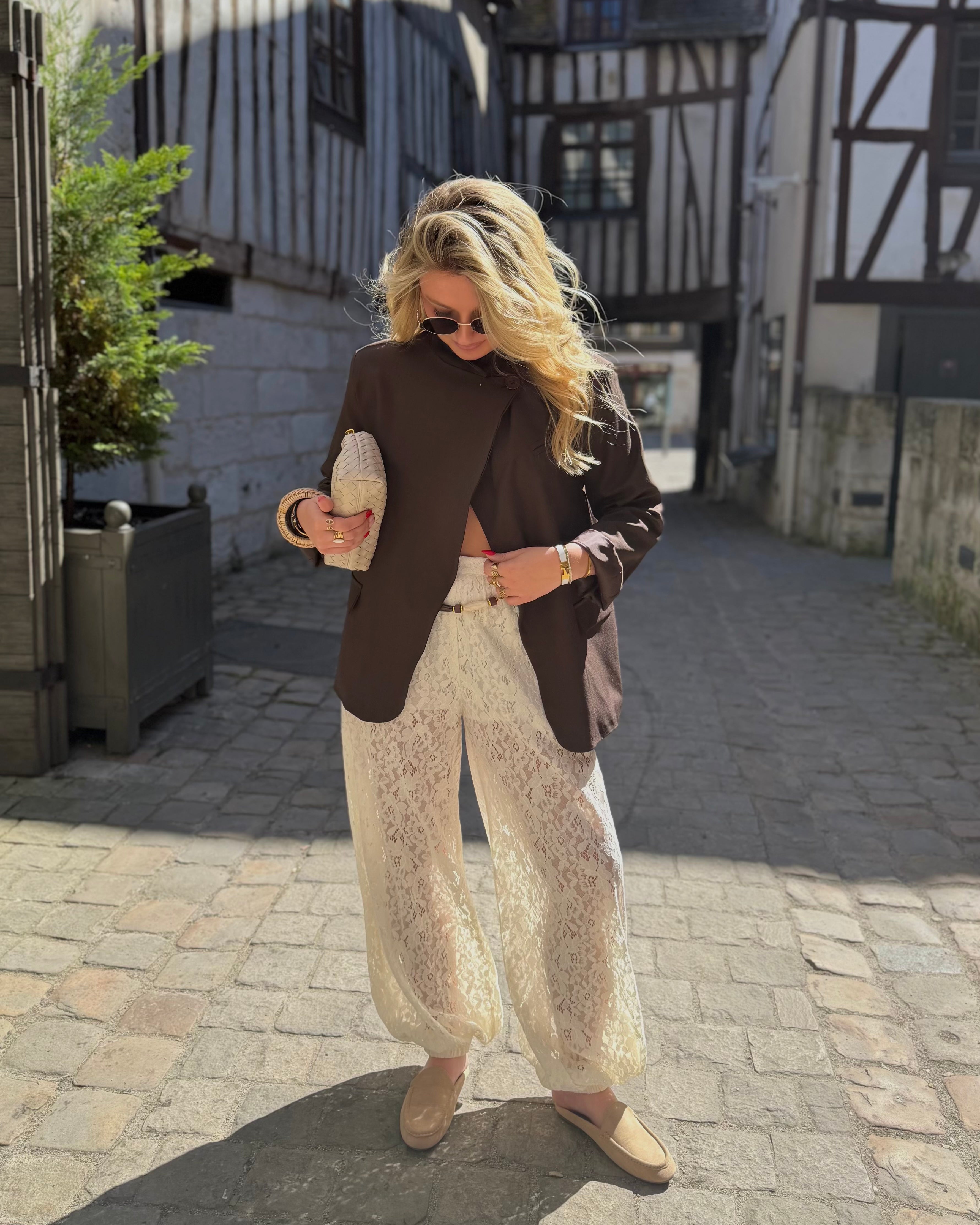 Pantalon ballon à dentelle beige