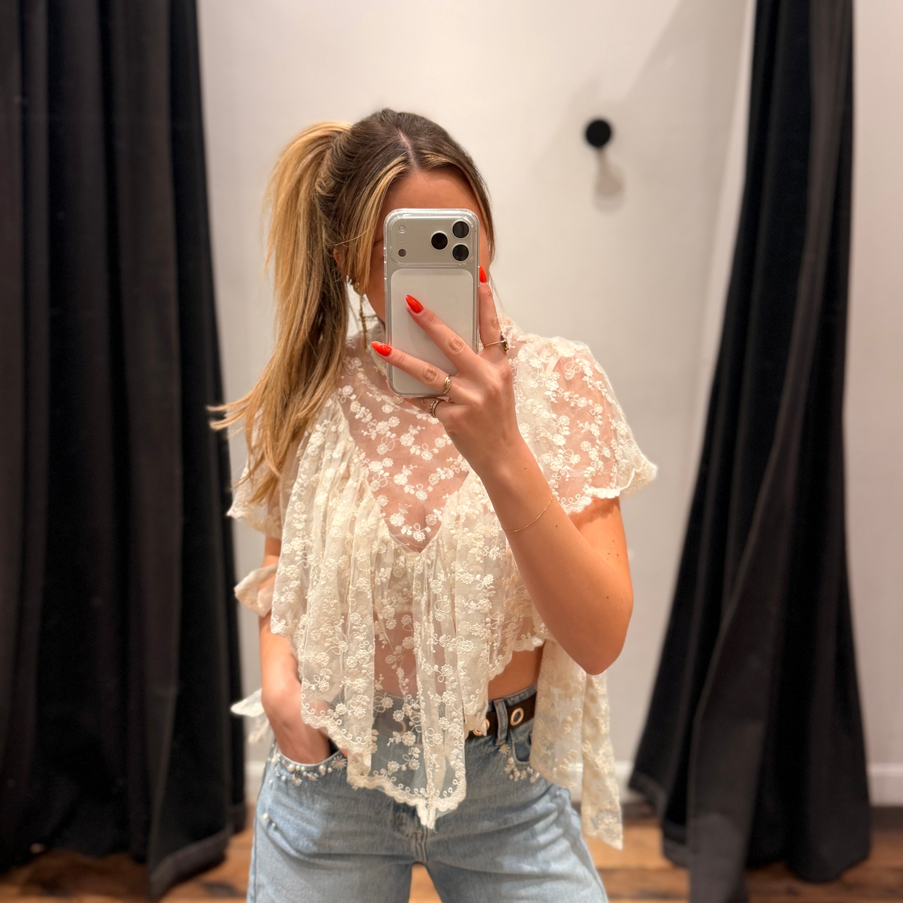 Top dentelle « lovis »