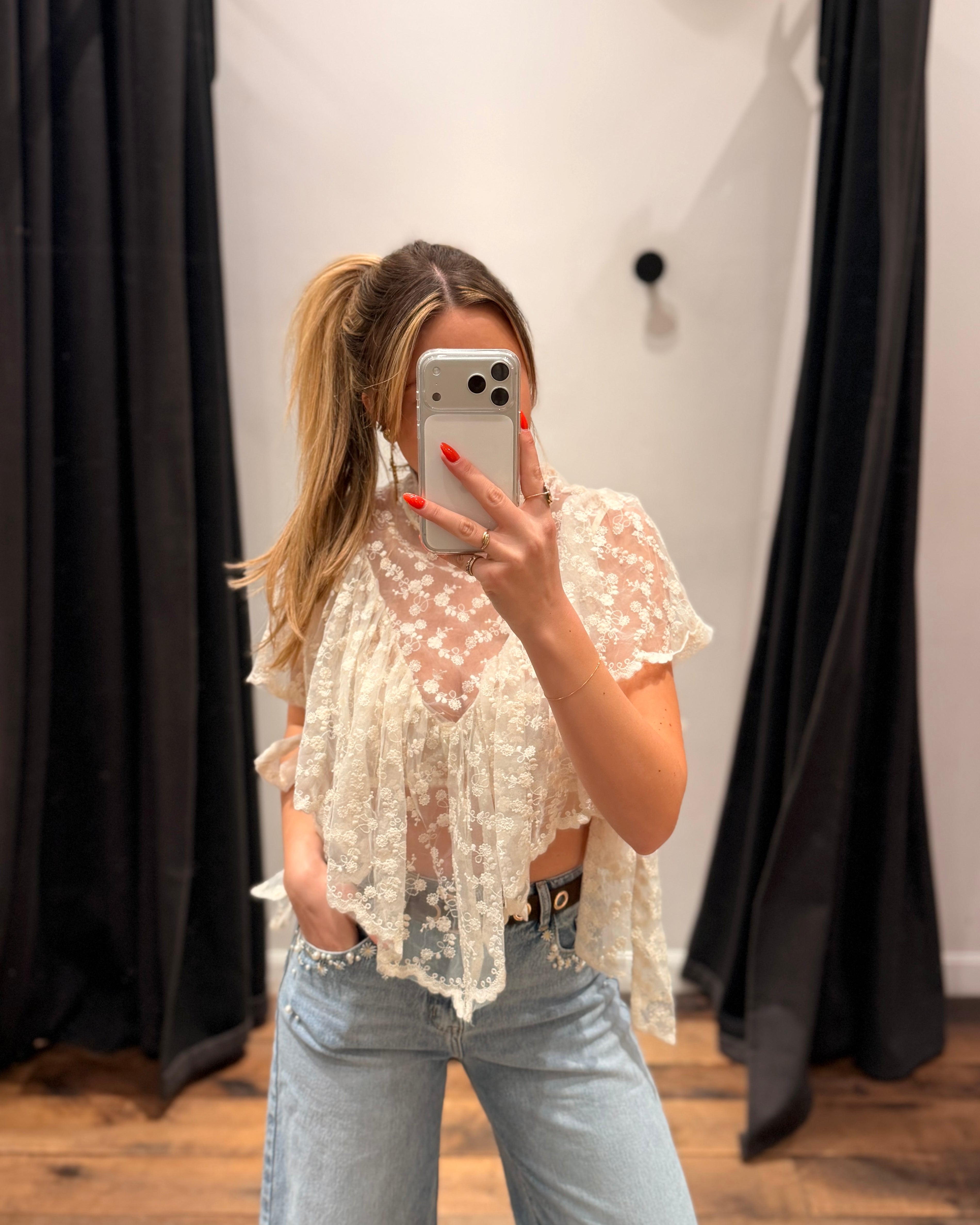 Top dentelle « lovis »