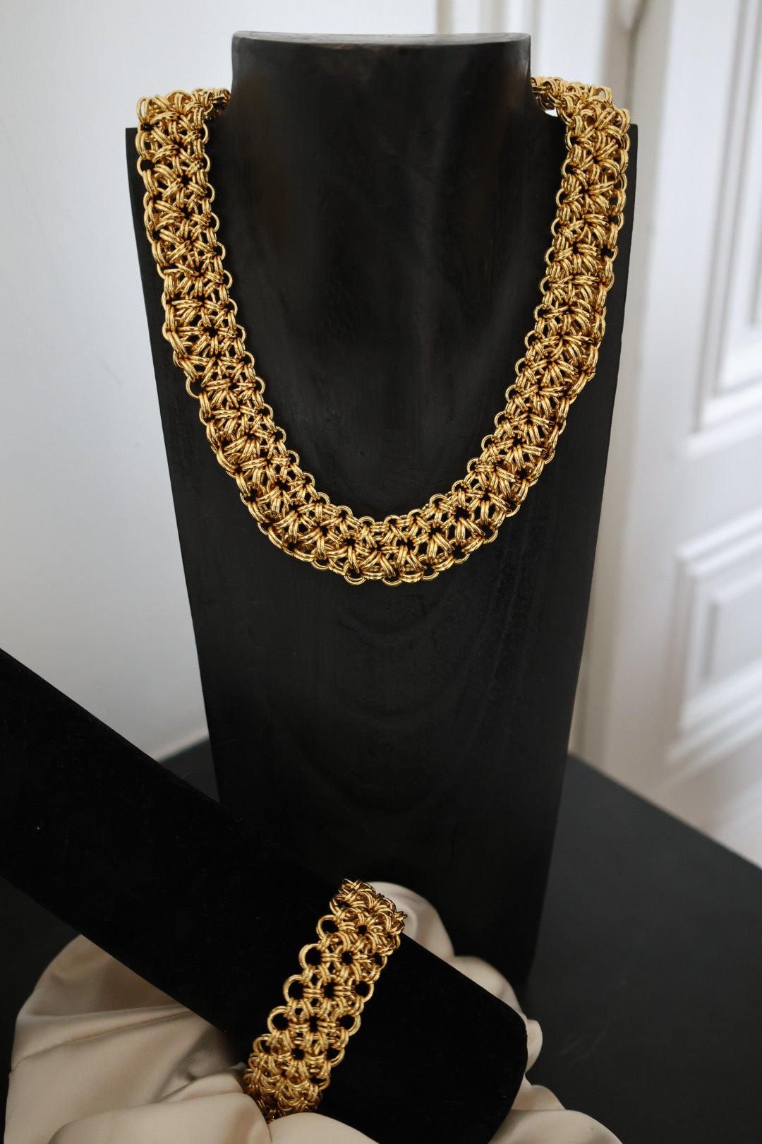 collier "queen"