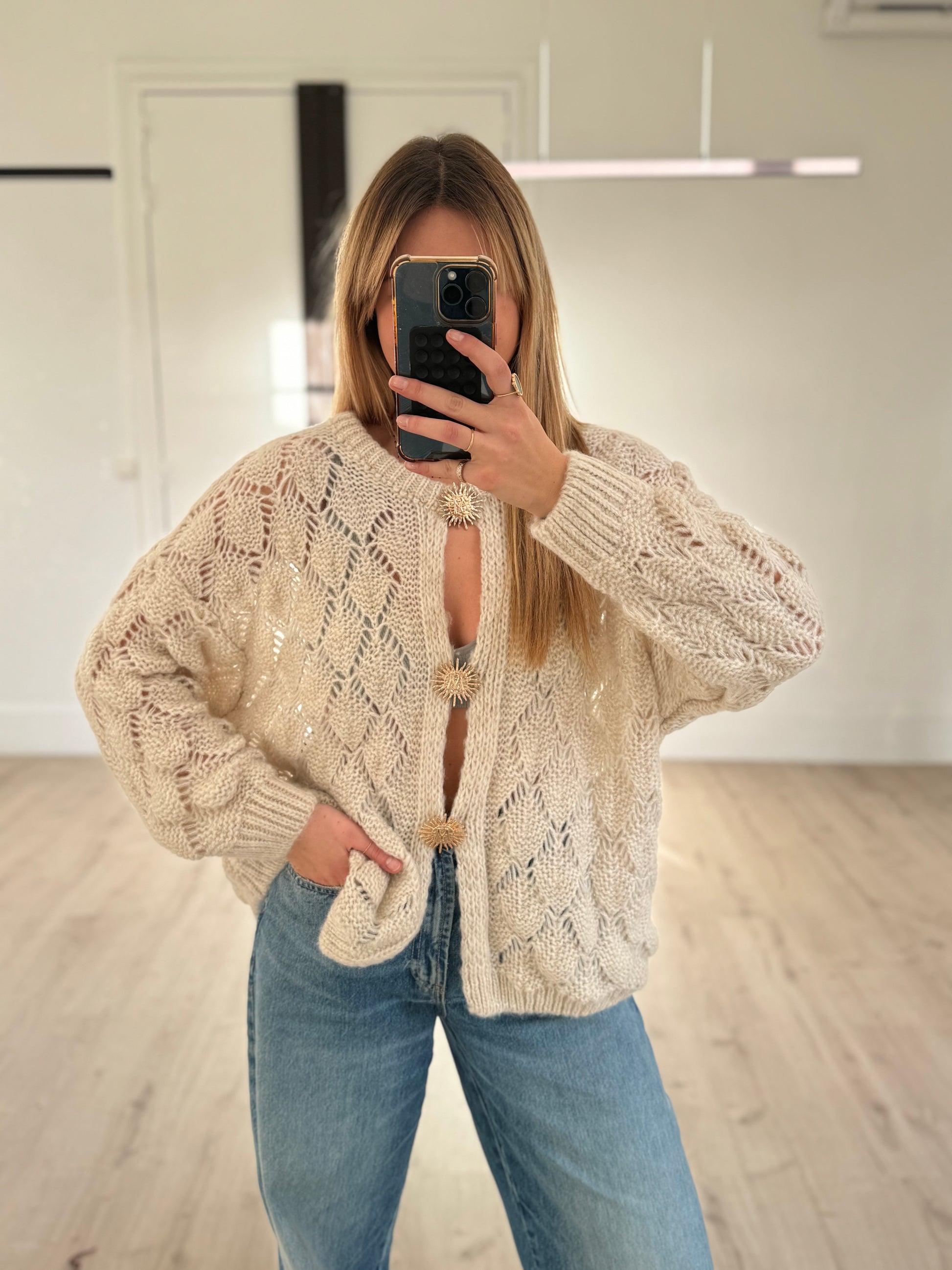 pull loose ajouré soleil