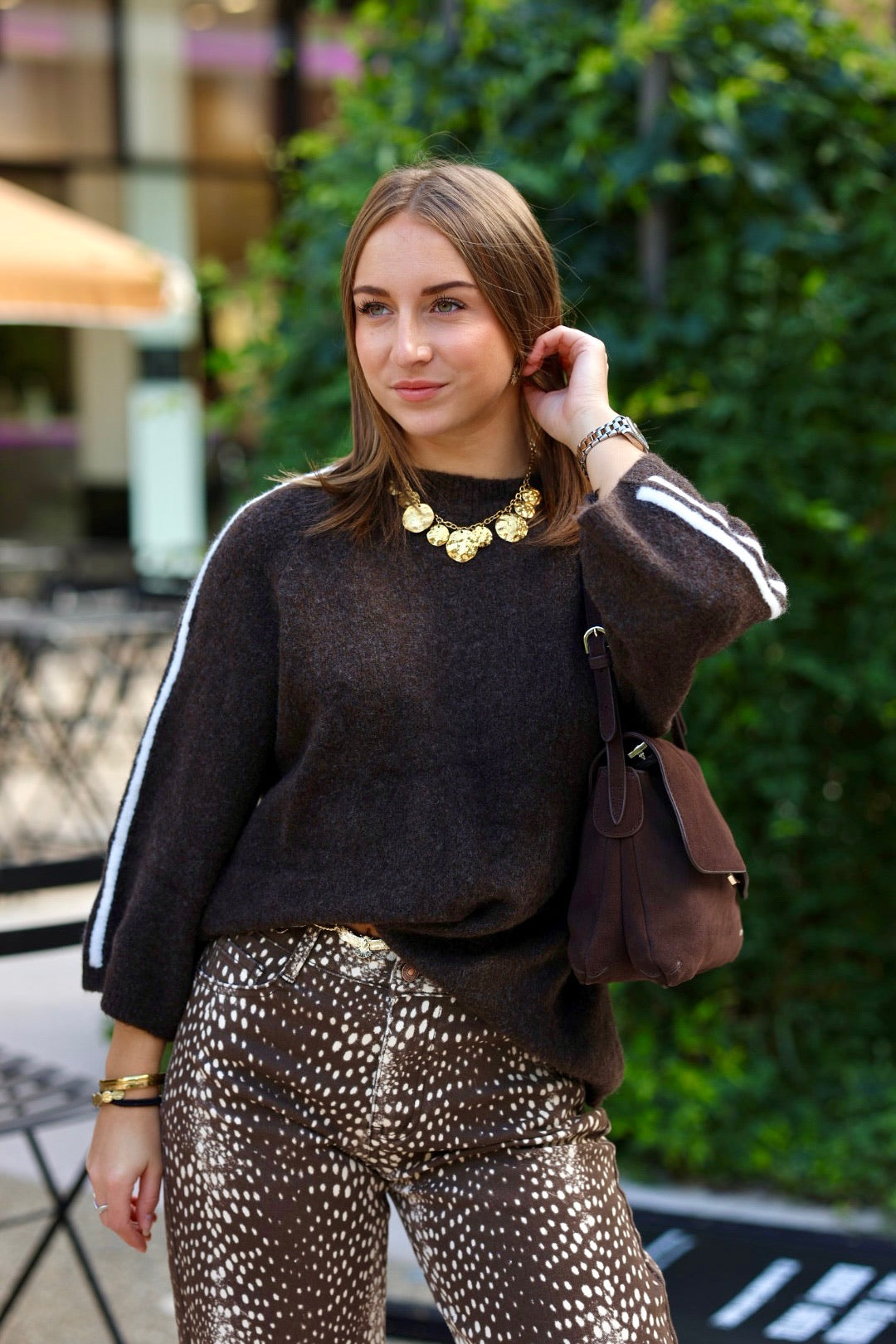 Pull "BROWN"