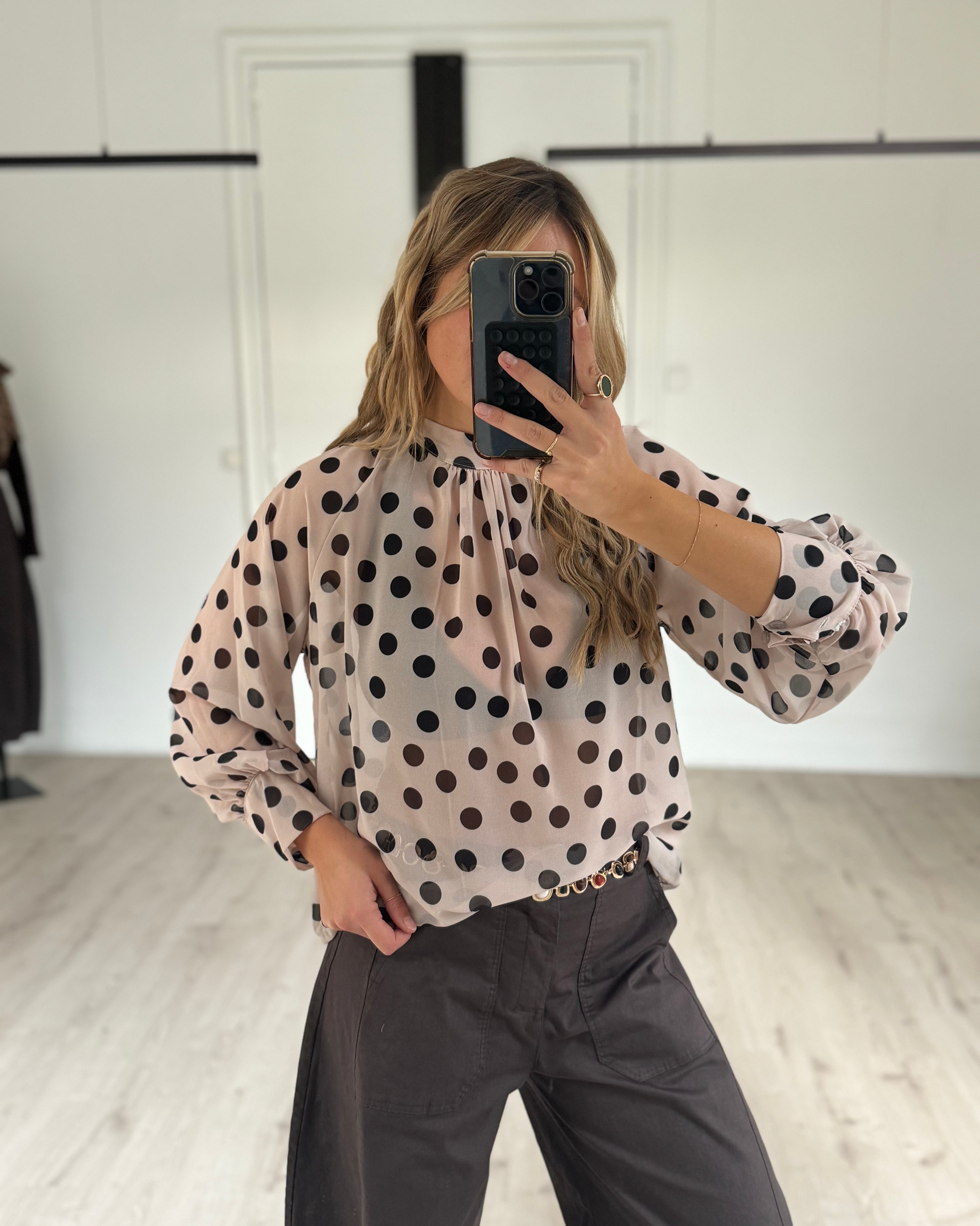 blouse à pois écru