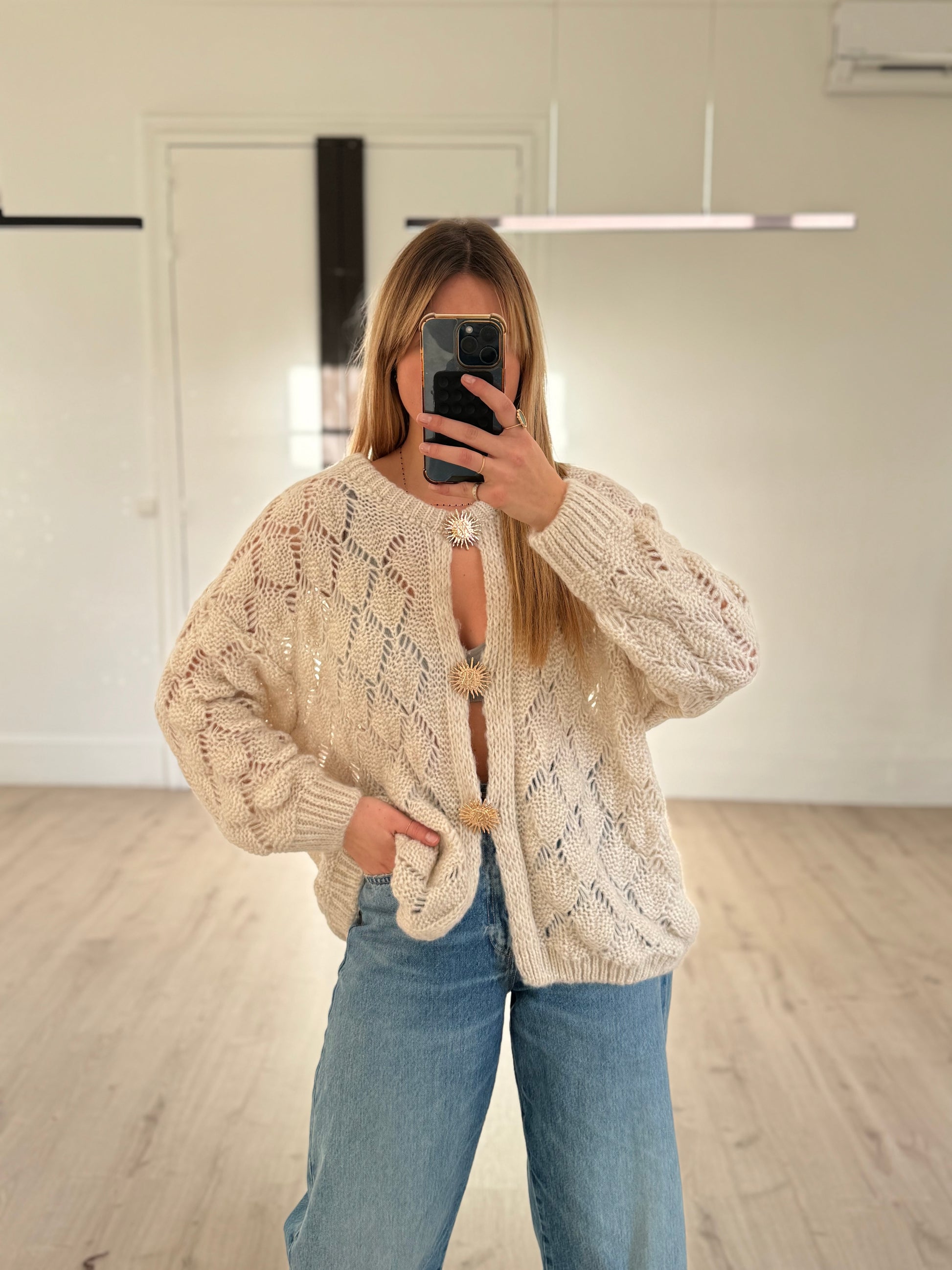 pull loose ajouré soleil