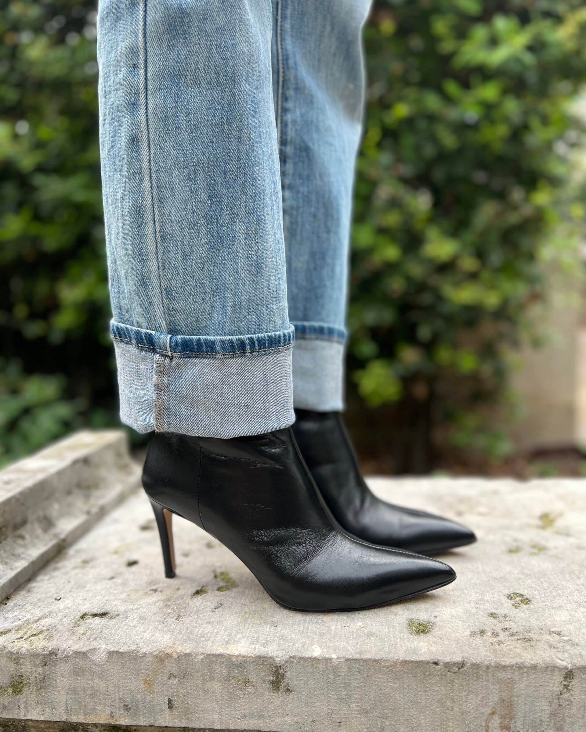 F08D9207-635D-4F94-9015-7D58C89B85FE