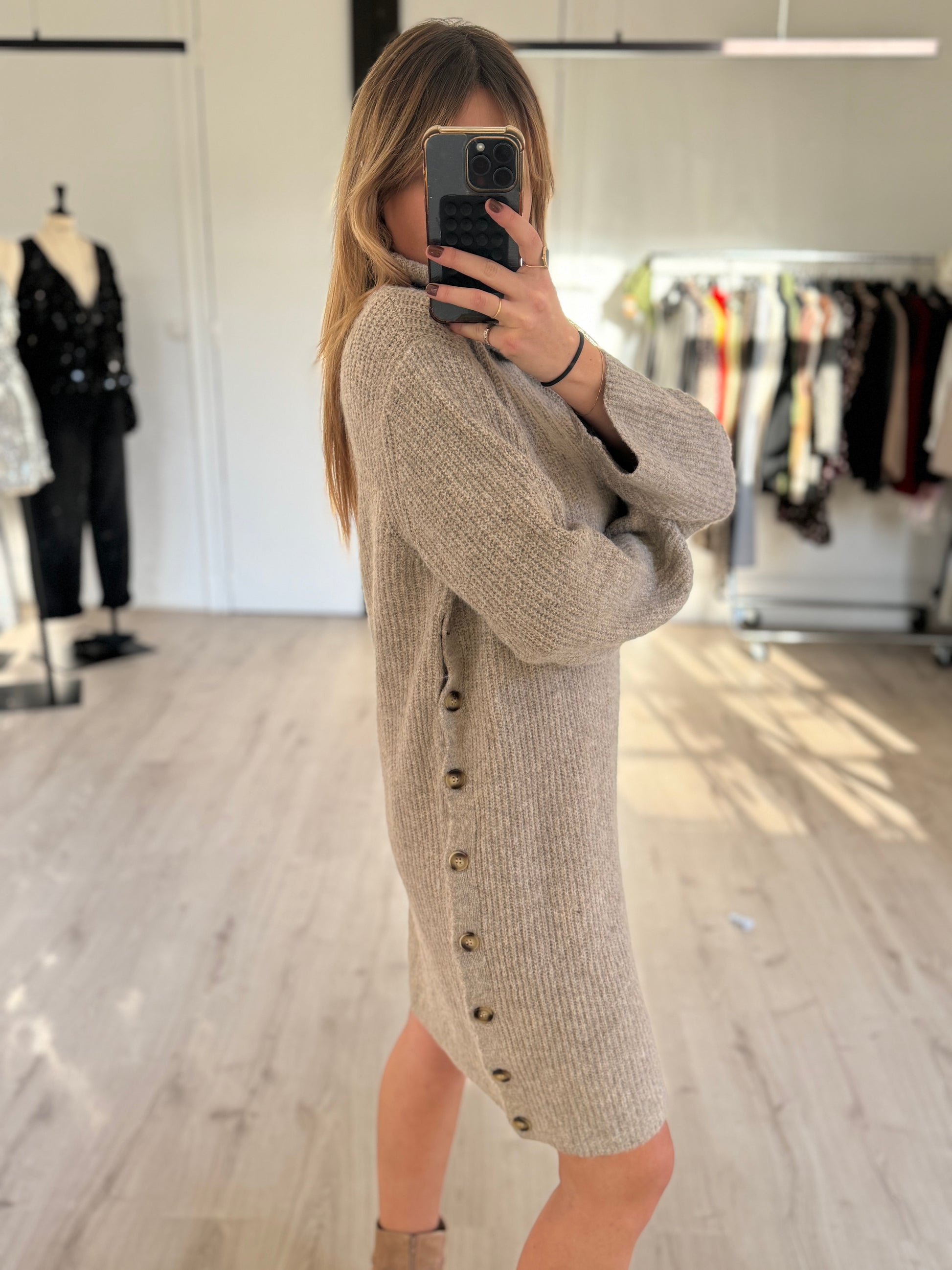 Robe pull courte