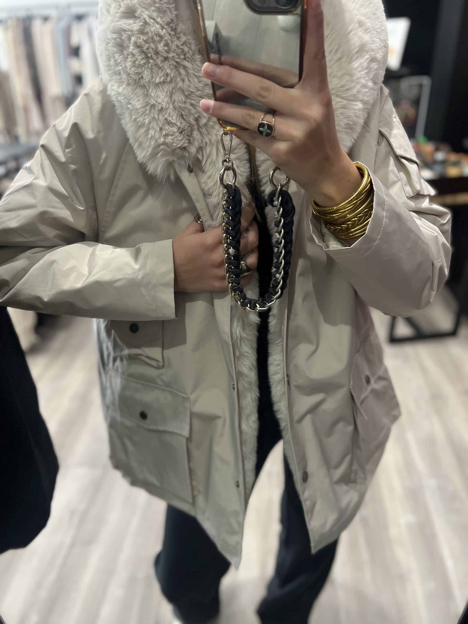 FBF58418-A48C-4A7B-885F-DA3E6B2A1692