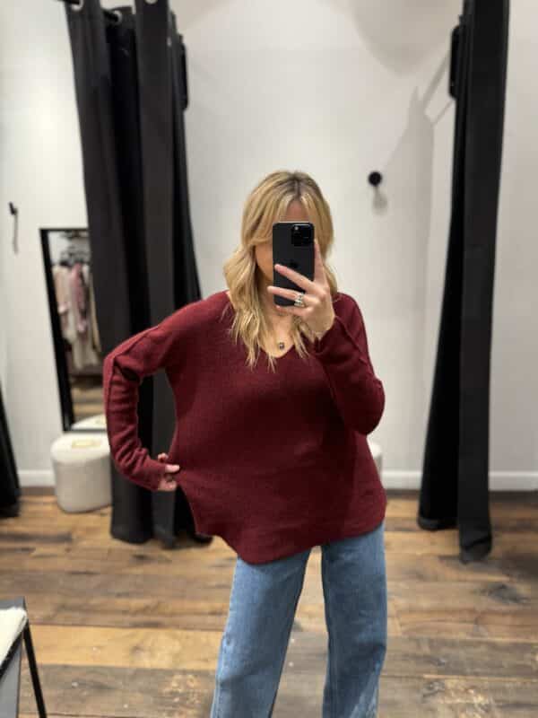 Pull « cam » bordeaux - Jade & Lisa